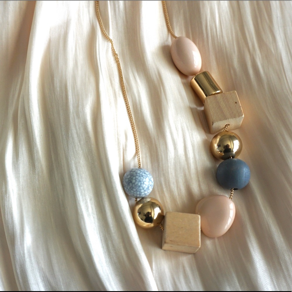 💕💕Last One Wood Turquoise Long Necklace - Picture 3 of 8